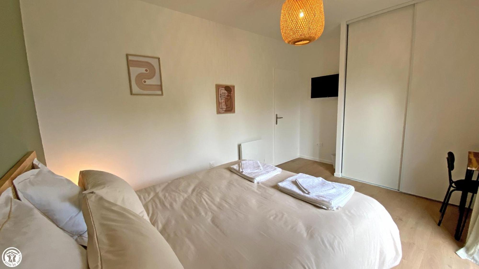 Breakislebed 3 Maisons Chu Limoges 외부 사진