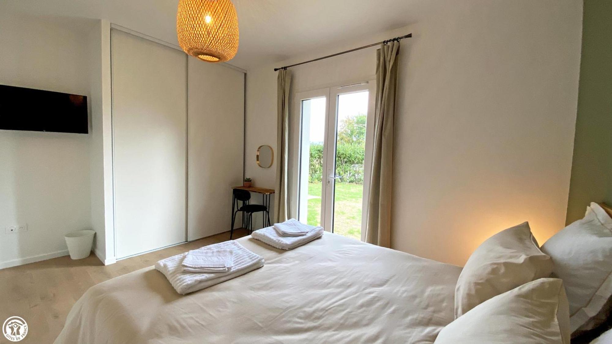 Breakislebed 3 Maisons Chu Limoges 외부 사진