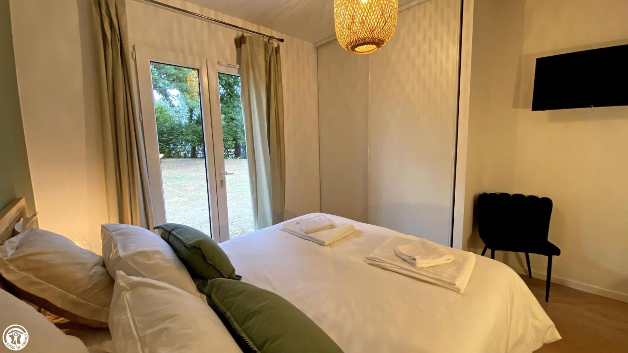 Breakislebed 3 Maisons Chu Limoges 외부 사진