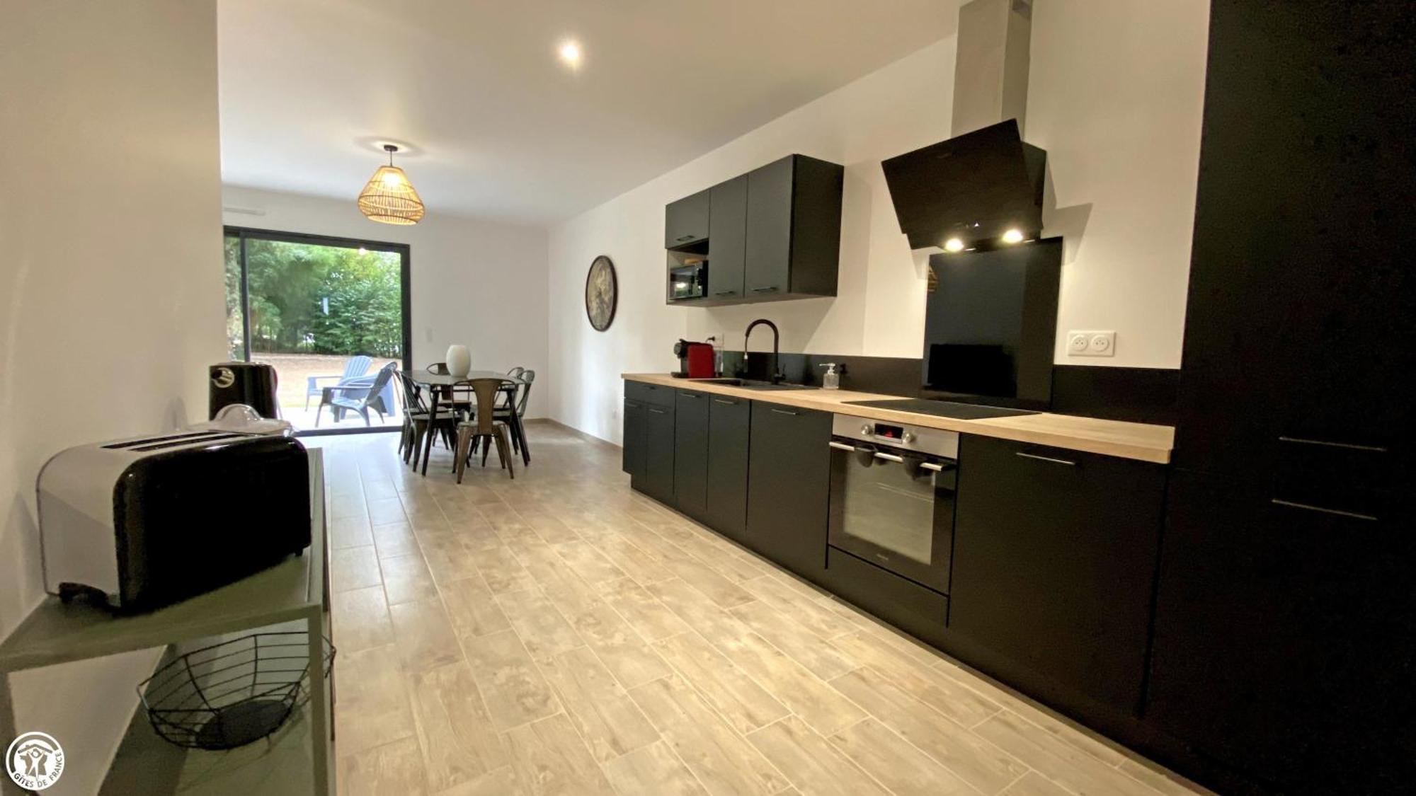 Breakislebed 3 Maisons Chu Limoges 외부 사진